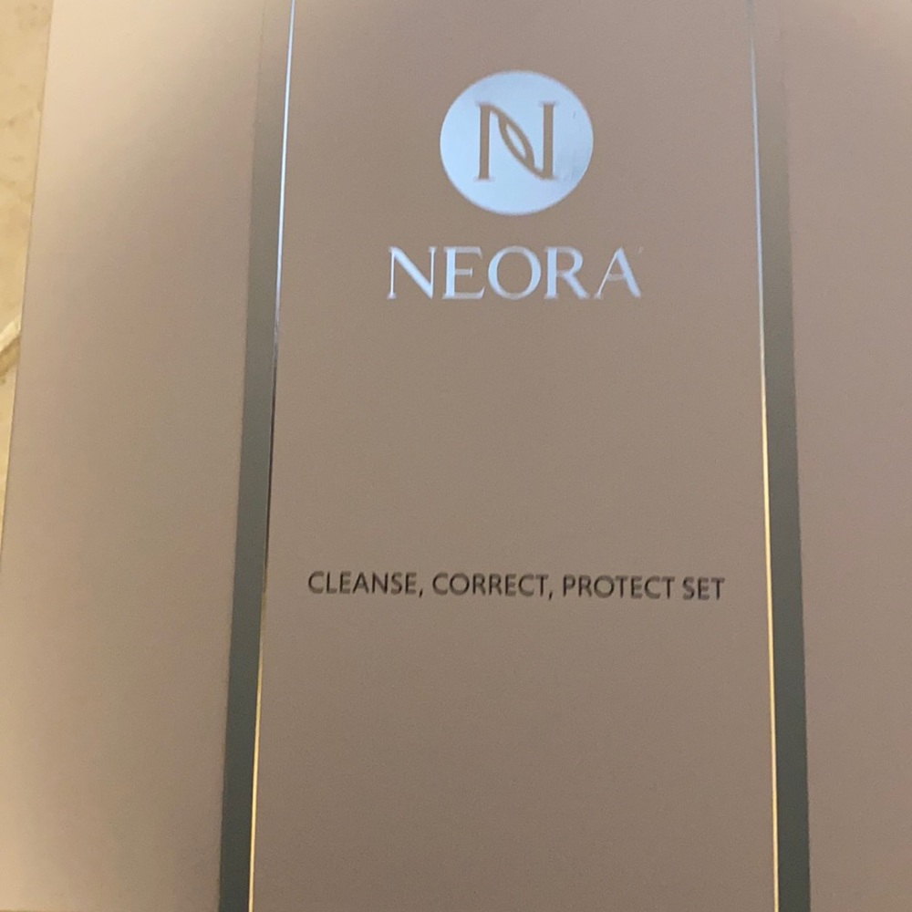 Neora